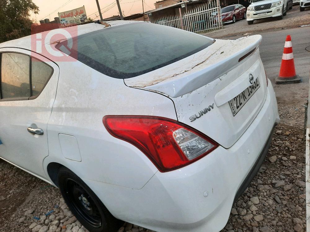 نيسان صني